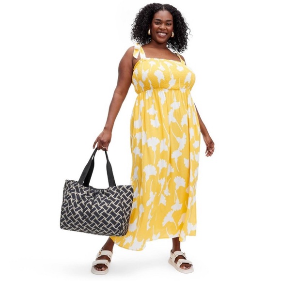 DVF for Target vintage, weave neutral tote - Picture 3 of 3